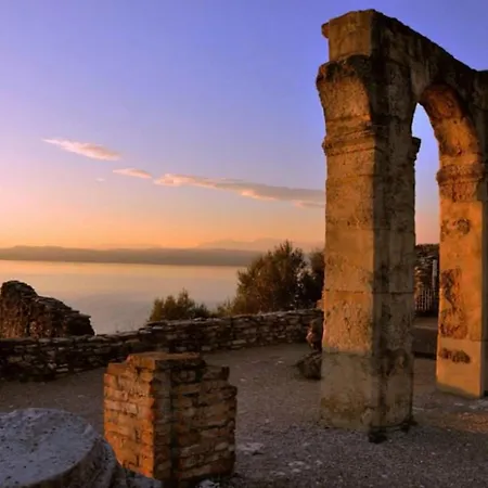 The Riva * Sirmione