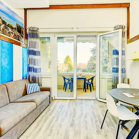 The Riva Apartment Sirmione